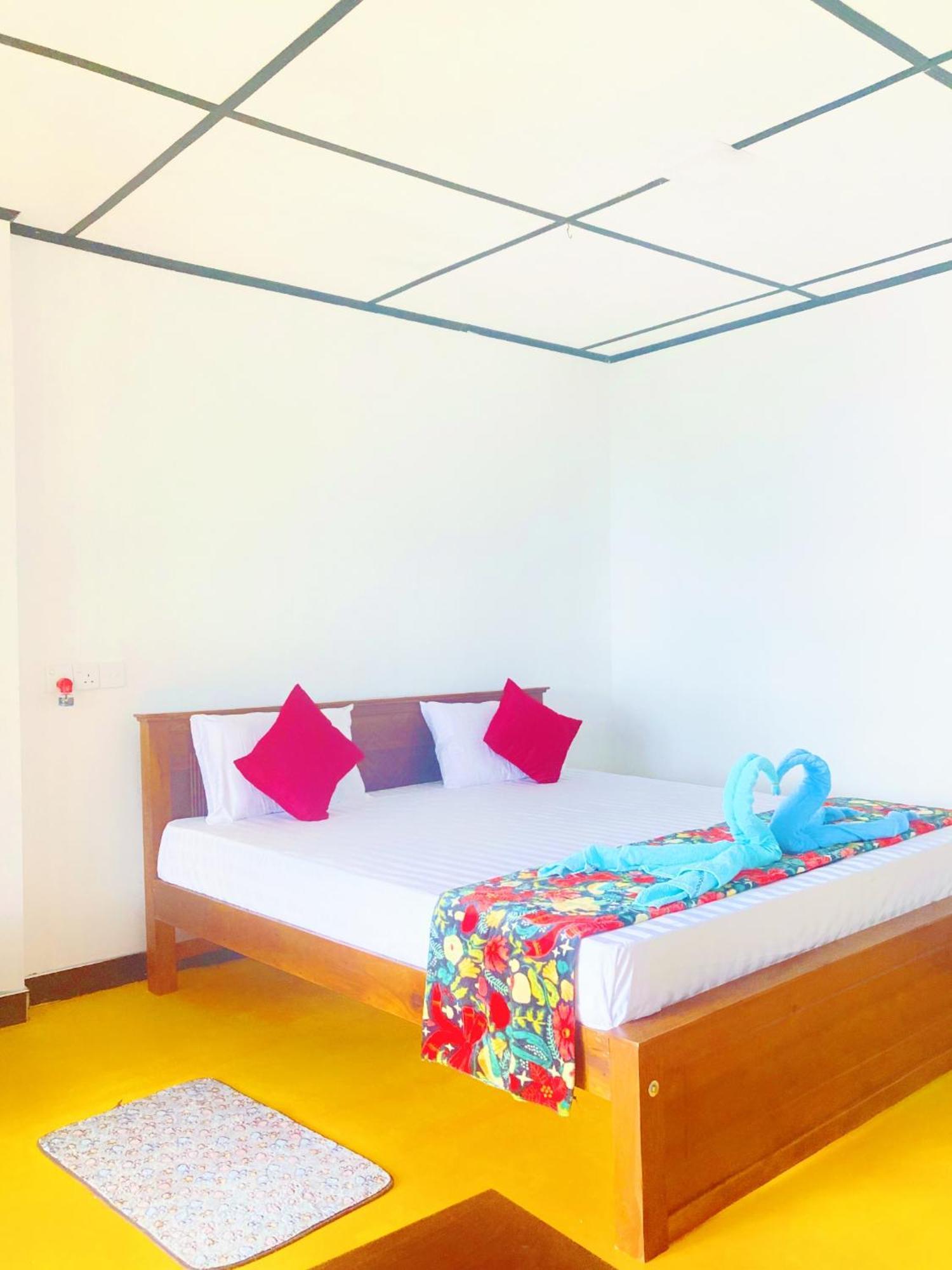 Talanta Ella Hotel Kültér fotó